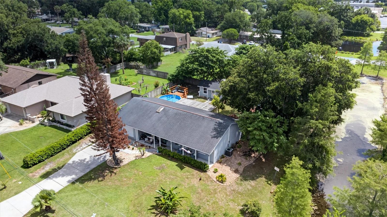 SHOTWELLS JUNGLE GARDEN - Residential