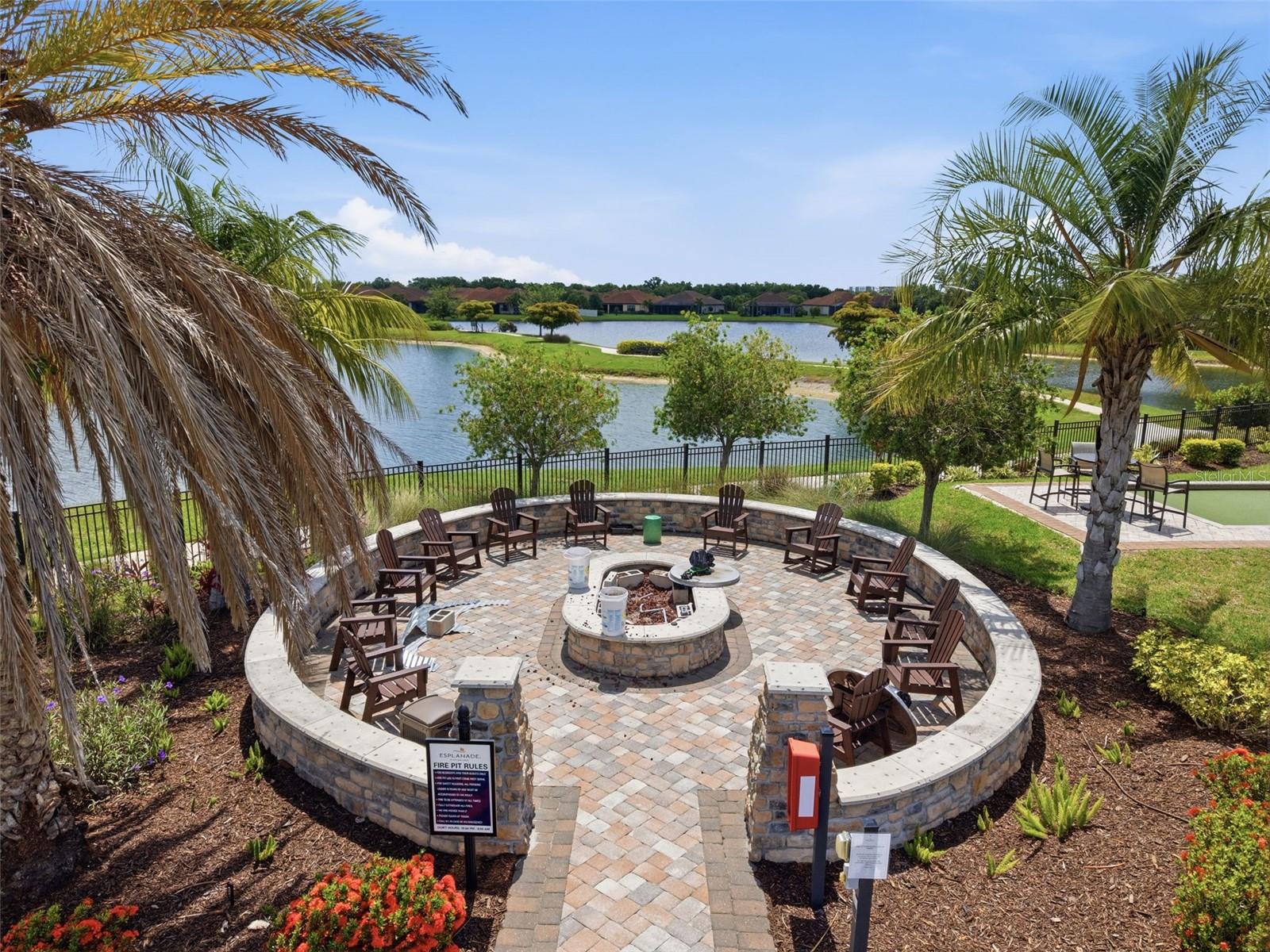 ARTISAN LAKES ESPLANADE PHASE III SP A-E - Residential