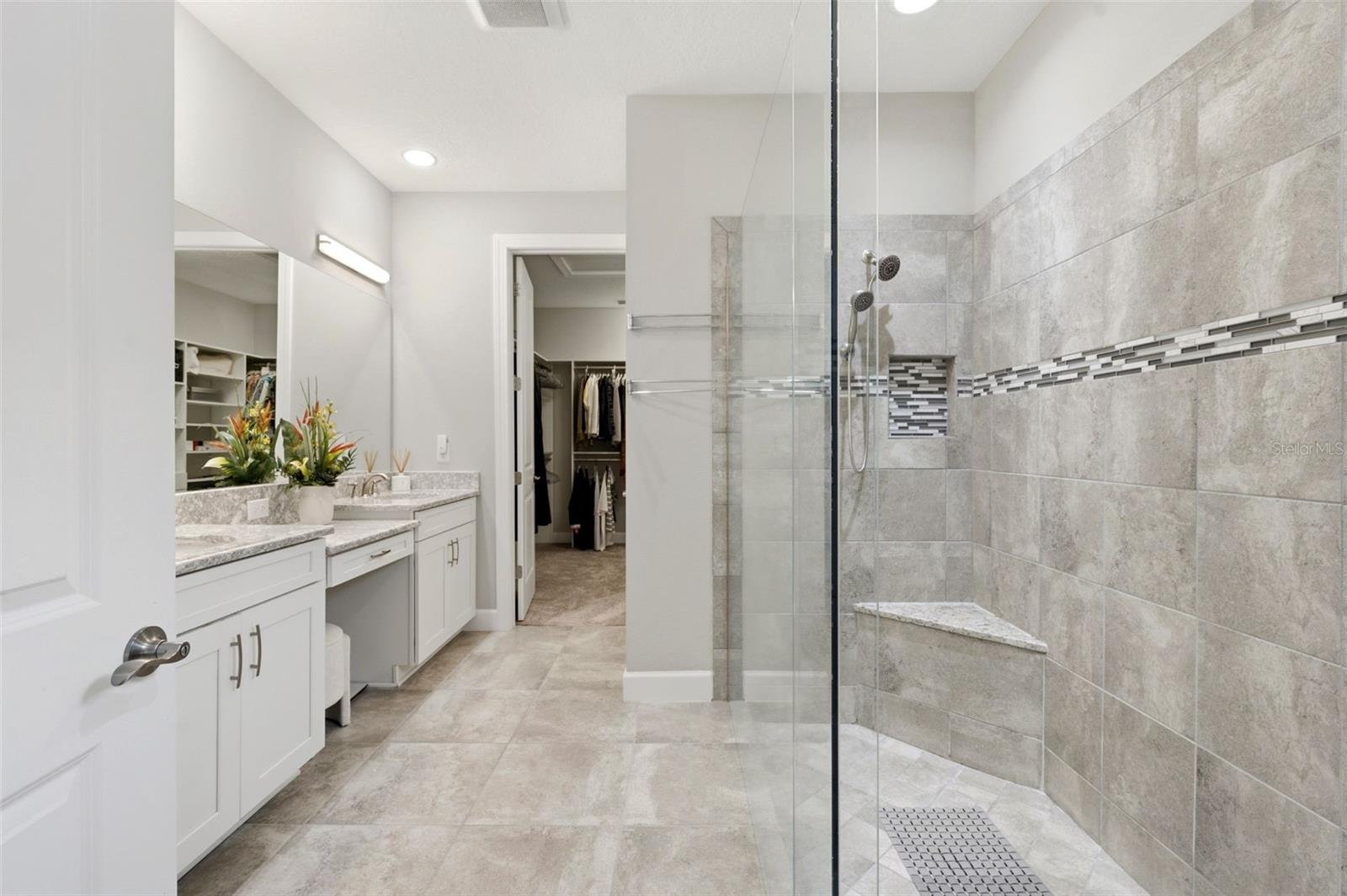 ARTISAN LAKES ESPLANADE PHASE III SP A-E - Residential