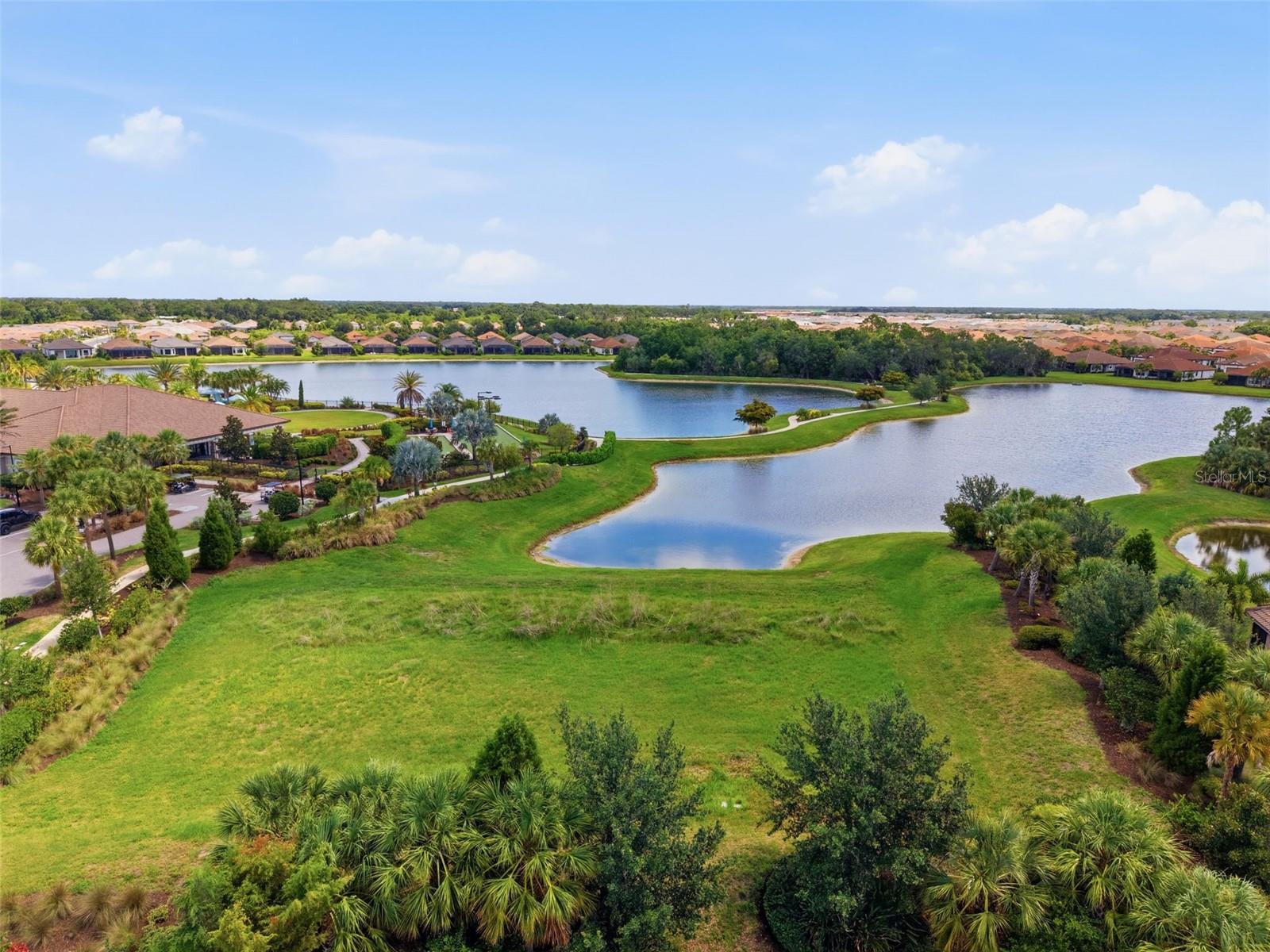 ARTISAN LAKES ESPLANADE PHASE III SP A-E - Residential