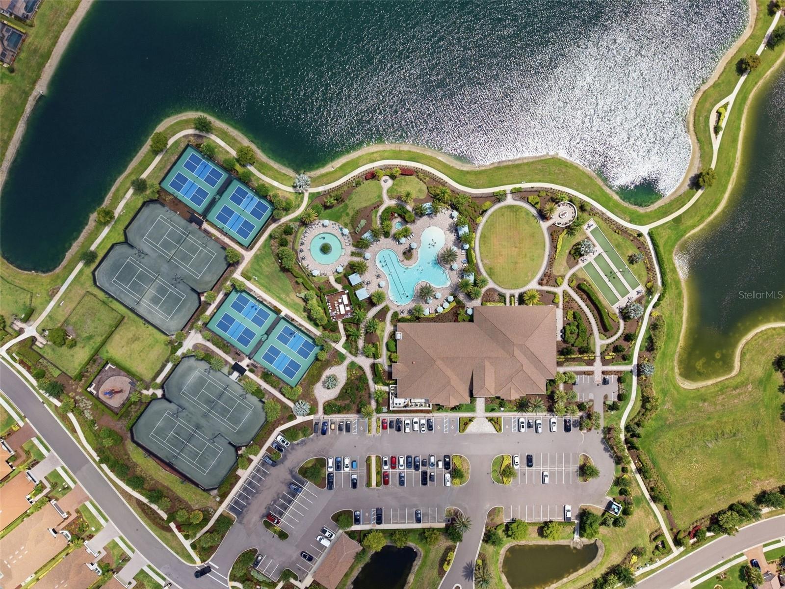 ARTISAN LAKES ESPLANADE PHASE III SP A-E - Residential