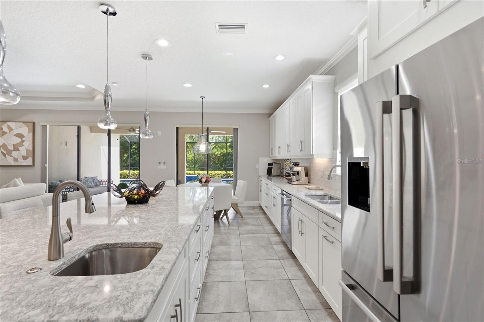 ARTISAN LAKES ESPLANADE PHASE III SP A-E - Residential