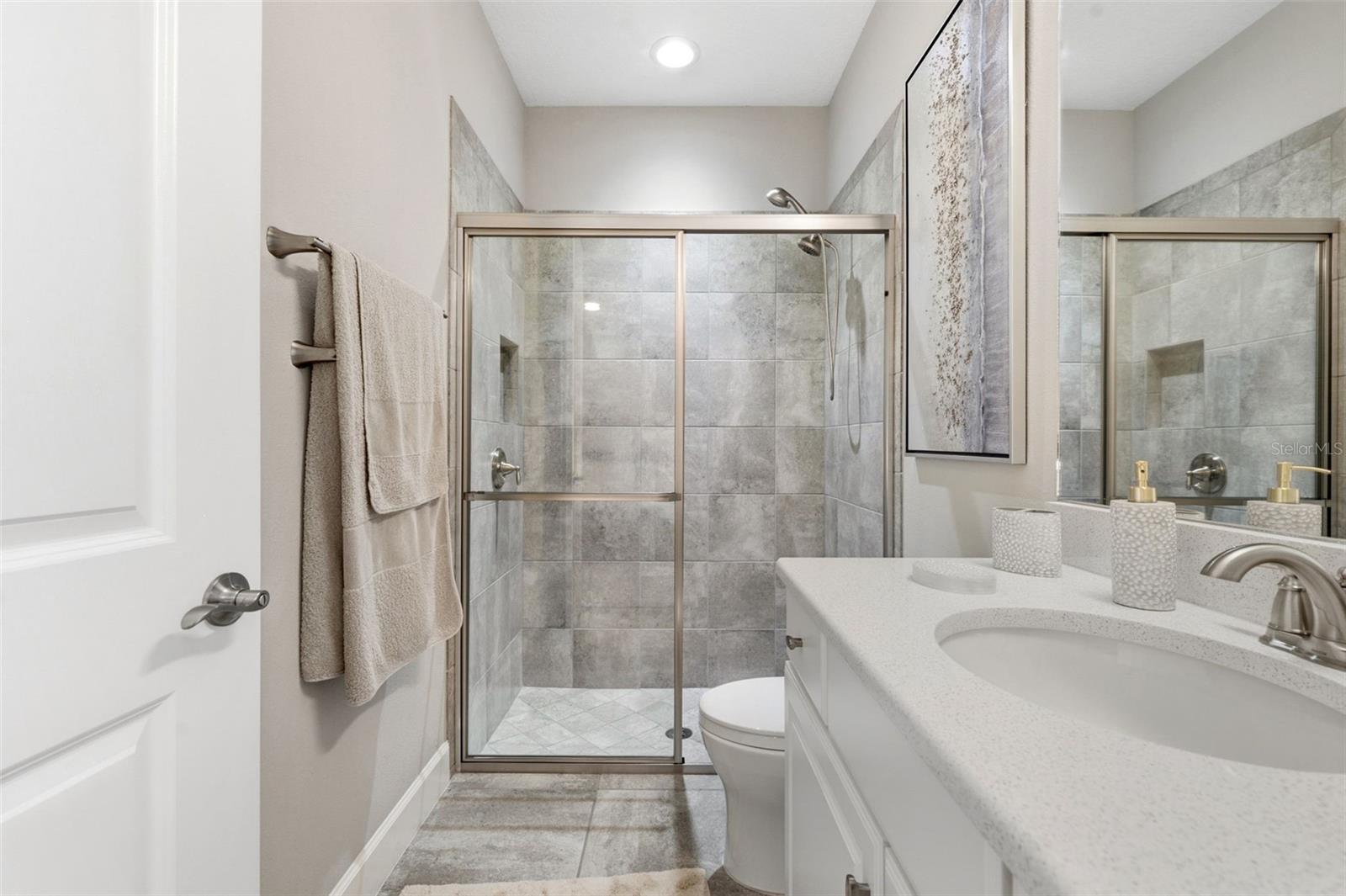 ARTISAN LAKES ESPLANADE PHASE III SP A-E - Residential