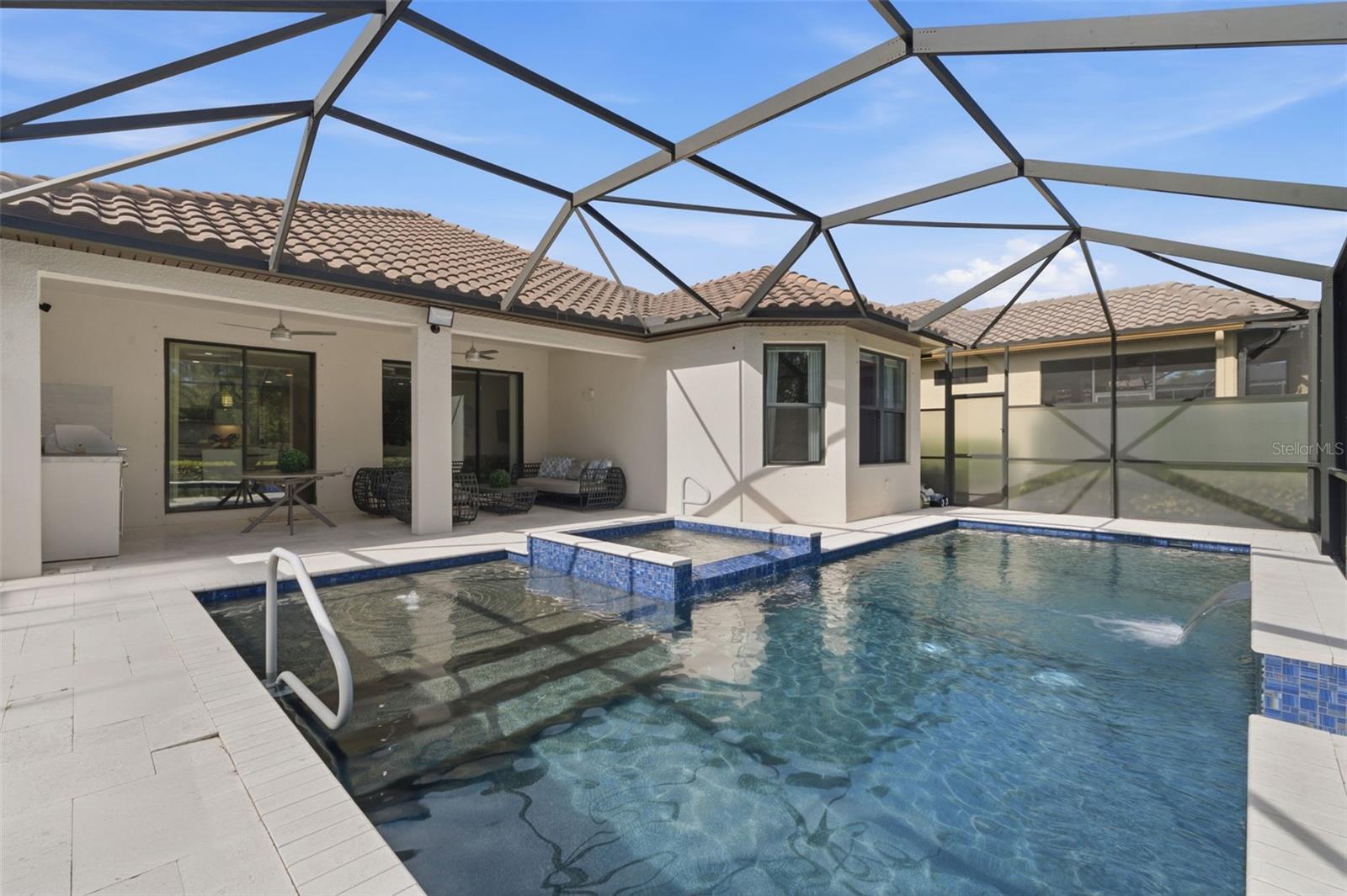 ARTISAN LAKES ESPLANADE PHASE III SP A-E - Residential