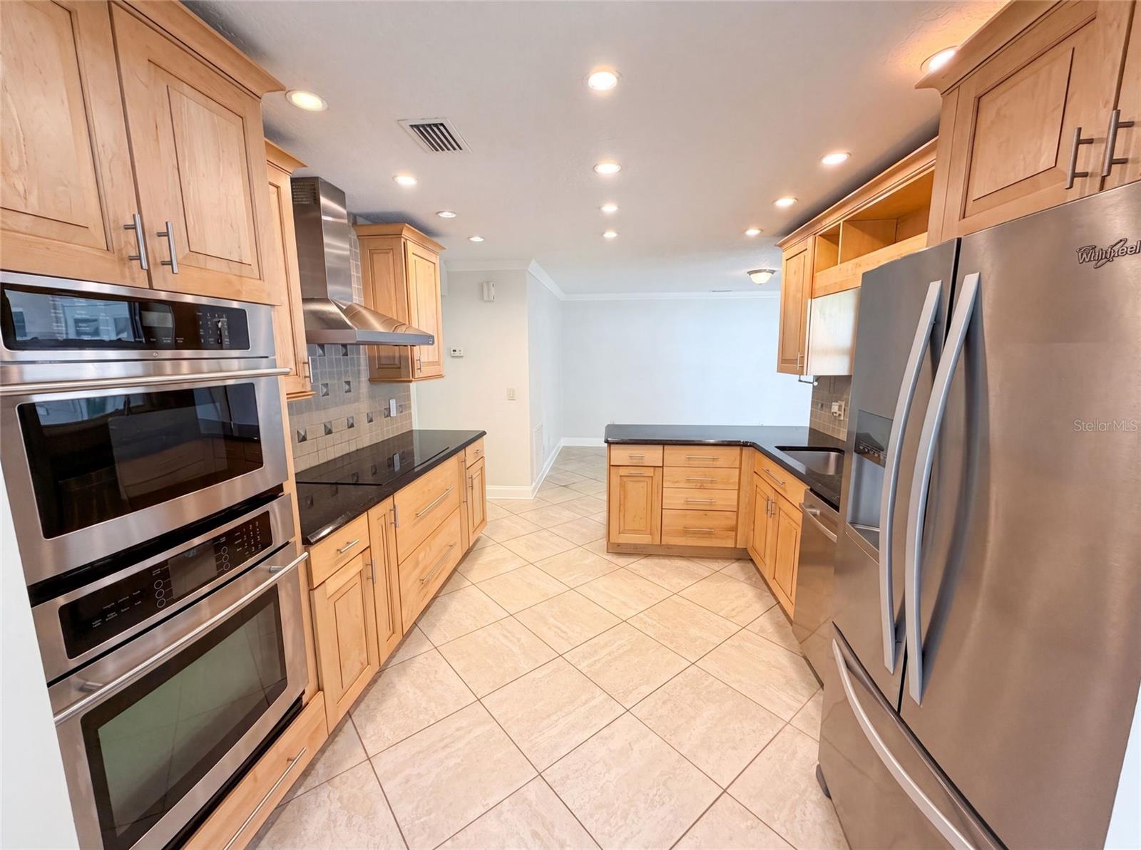 EASTBROOK SUB UNIT 16 - Residential
