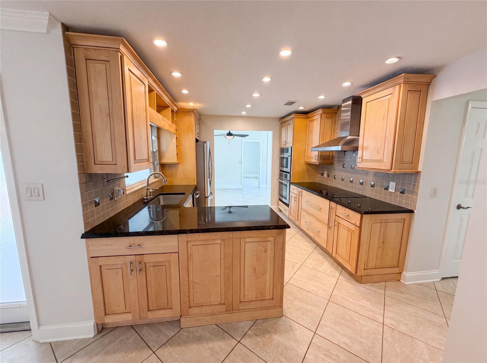 EASTBROOK SUB UNIT 16 - Residential
