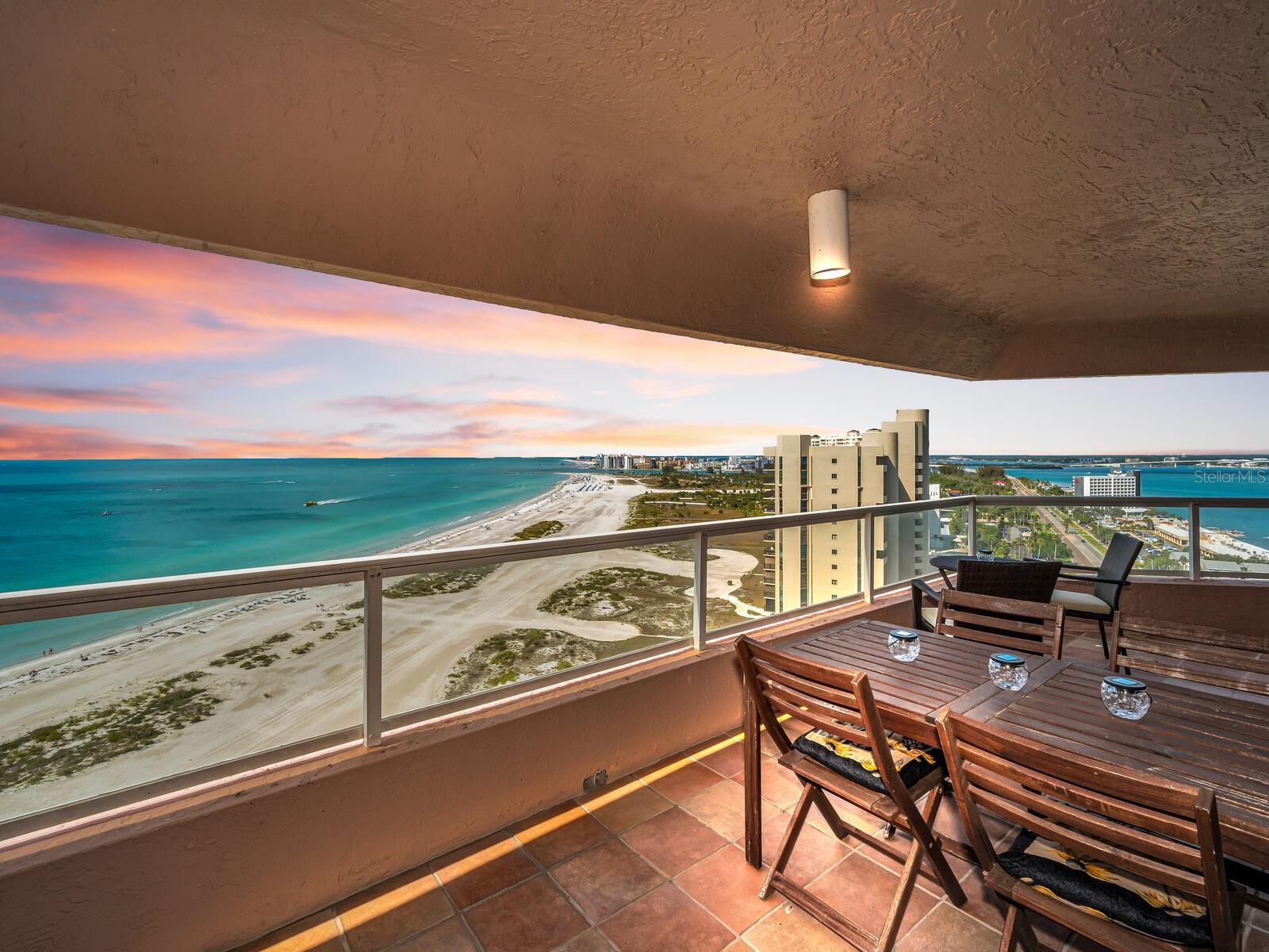 CRESCENT BEACH CLUB TWO CONDO - Residential