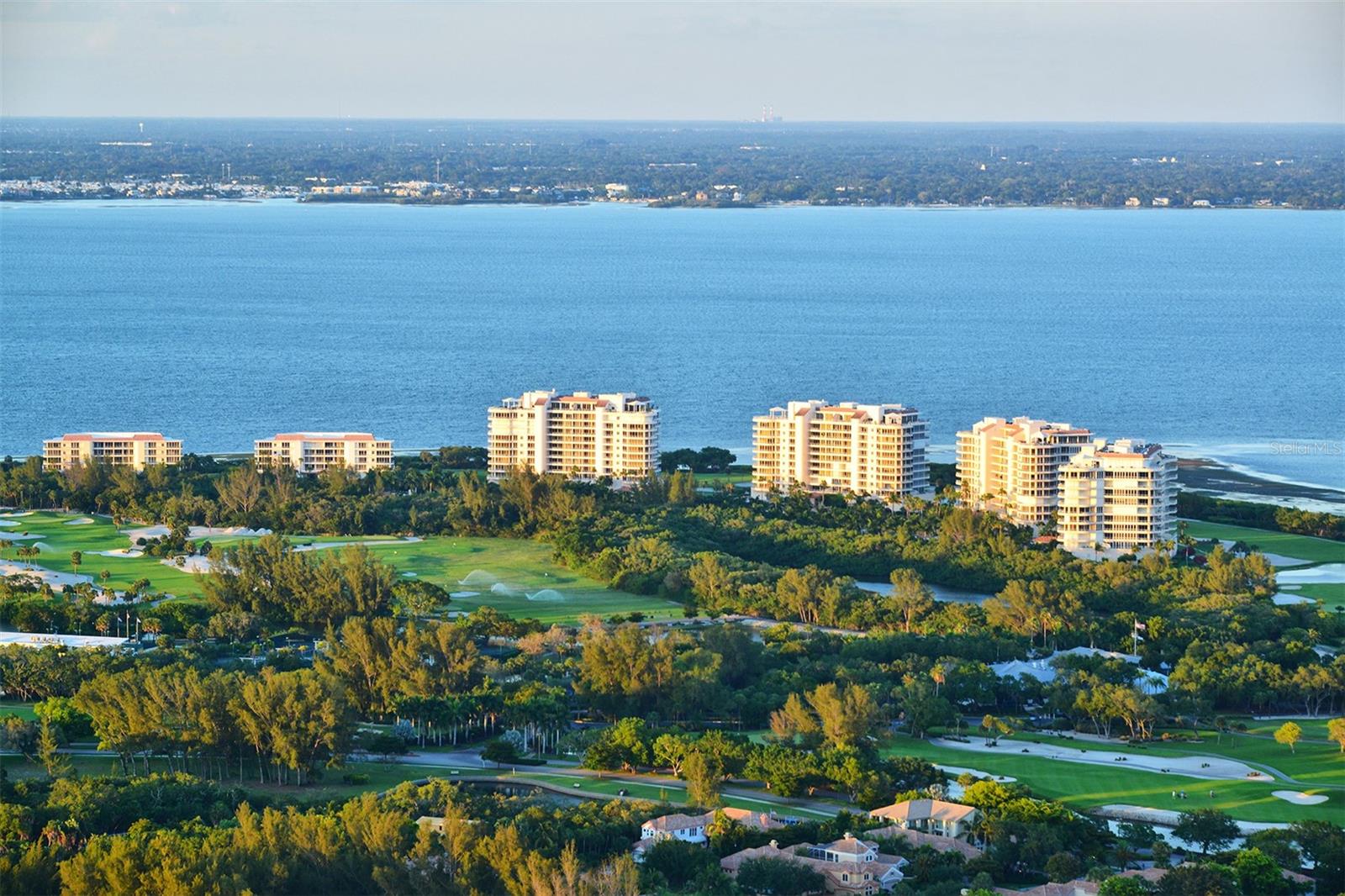 GRAND BAY 1 - Residential Lease
