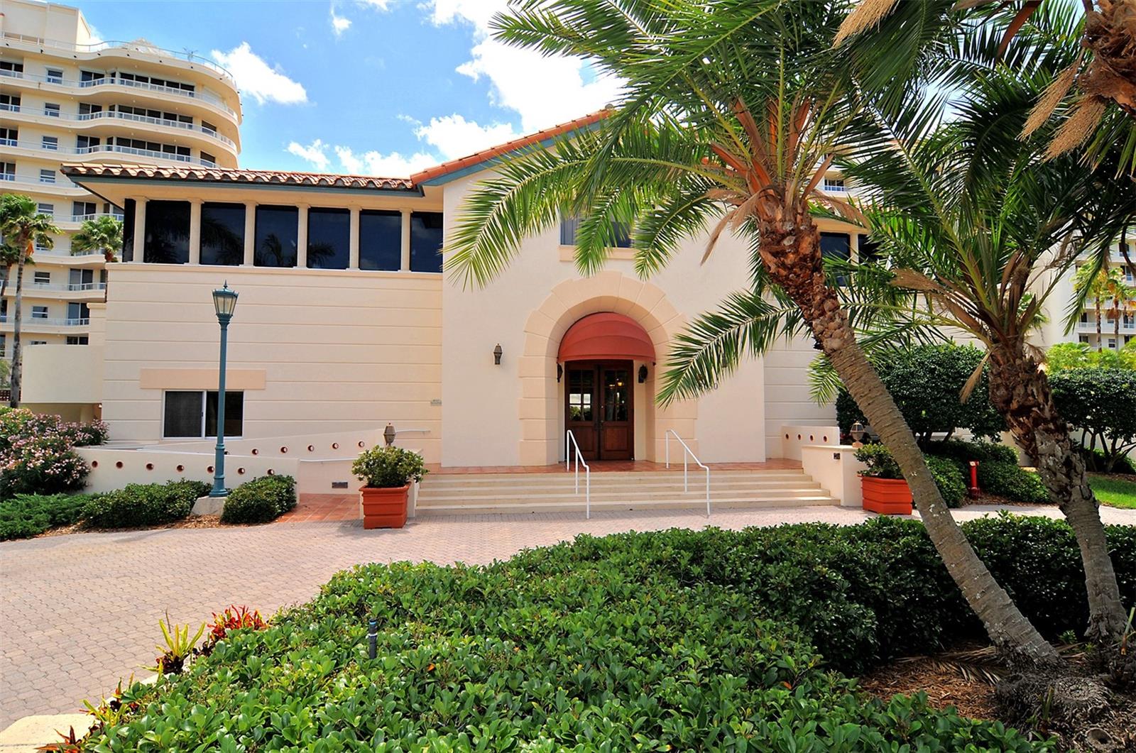 GRAND BAY 1 - Residential Lease