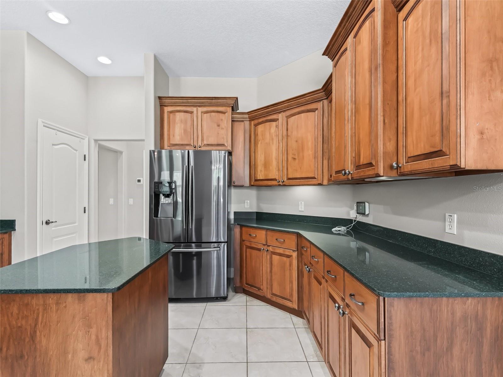 ORANGEWOOD SHORES - Residential