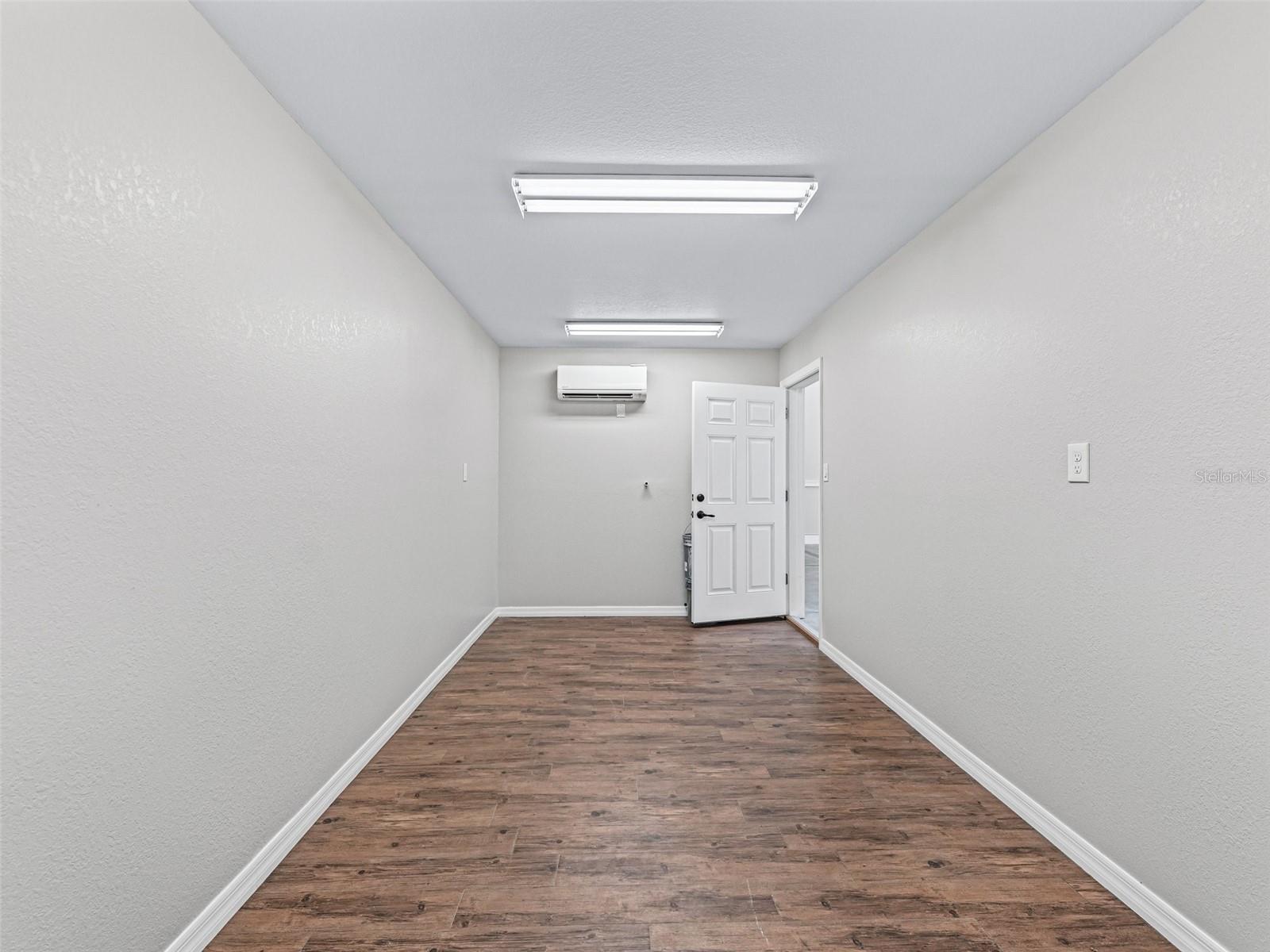 ORANGEWOOD SHORES - Residential