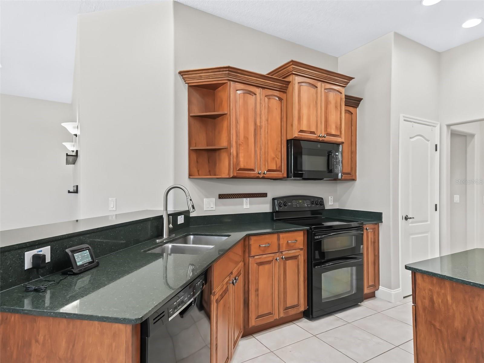ORANGEWOOD SHORES - Residential