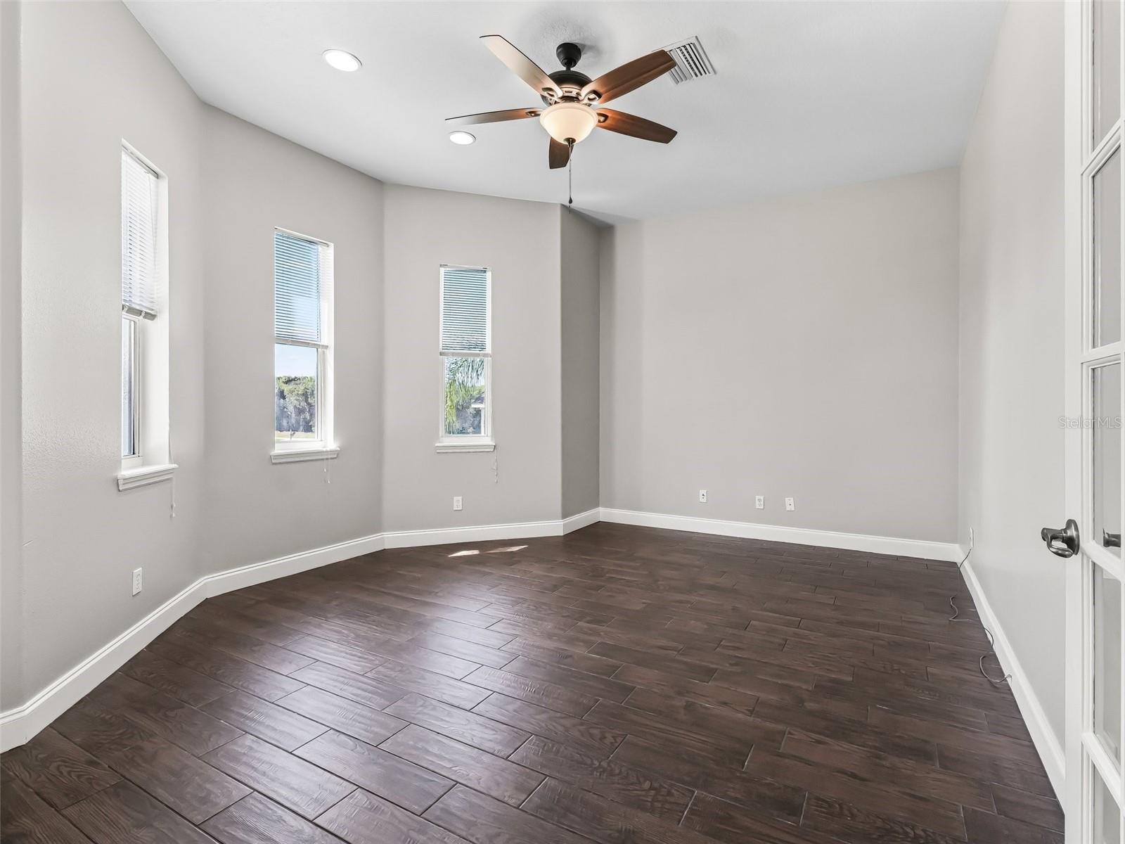 ORANGEWOOD SHORES - Residential