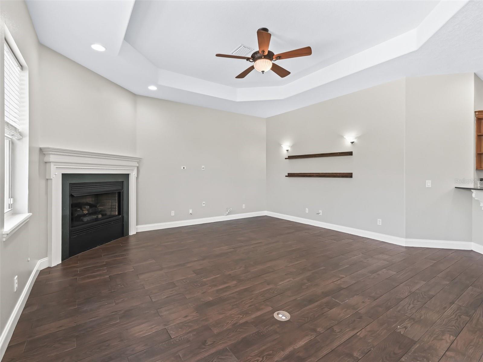 ORANGEWOOD SHORES - Residential