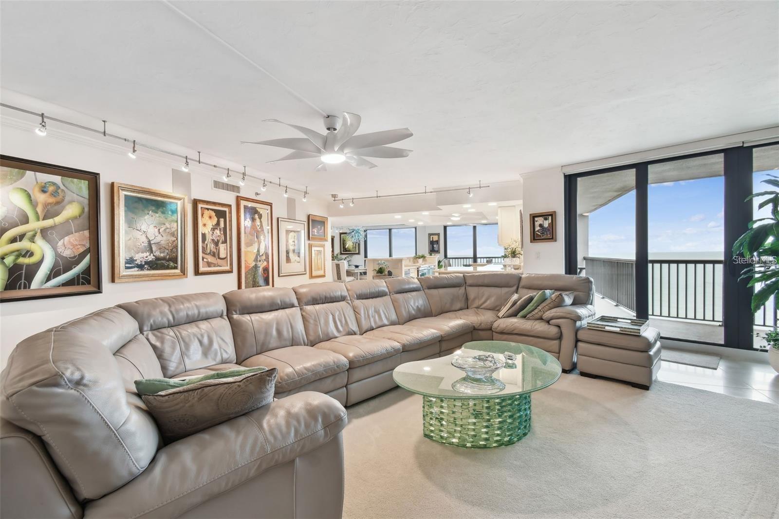 DANS ISLAND ON SAND KEY CONDO - Residential