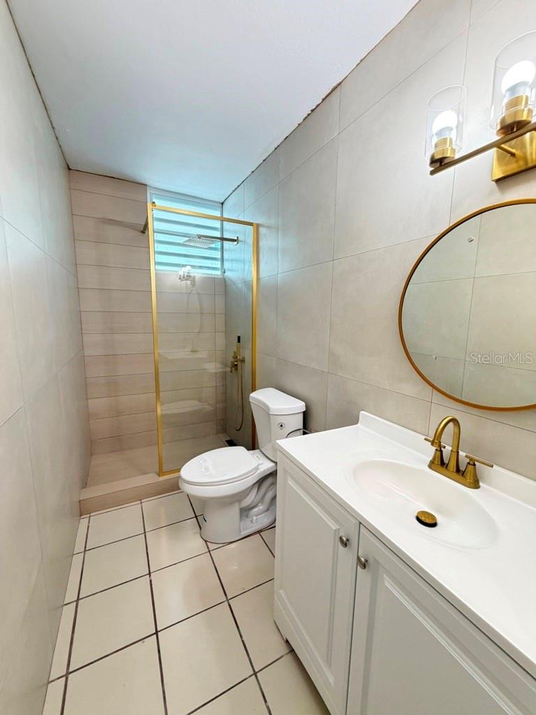PARQUE SAN MIGUEL - Residential Lease