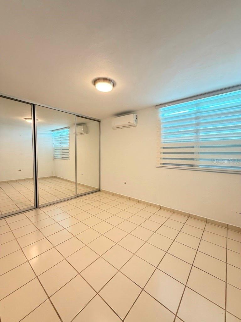 PARQUE SAN MIGUEL - Residential Lease