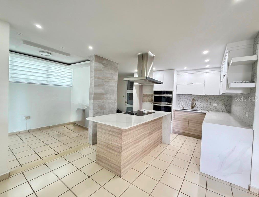 PARQUE SAN MIGUEL - Residential Lease