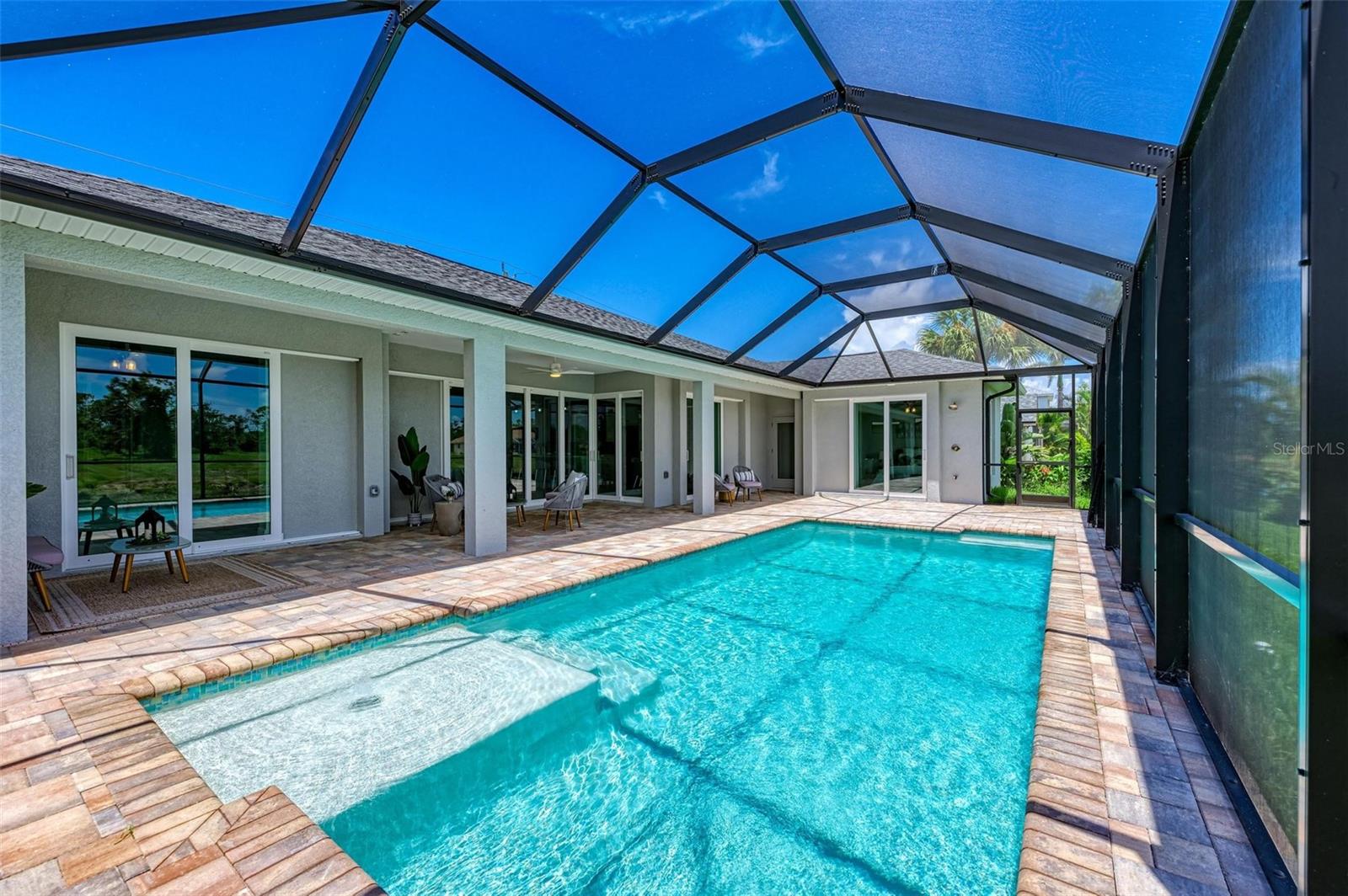ROTONDA WEST LONG MEADOW - Residential