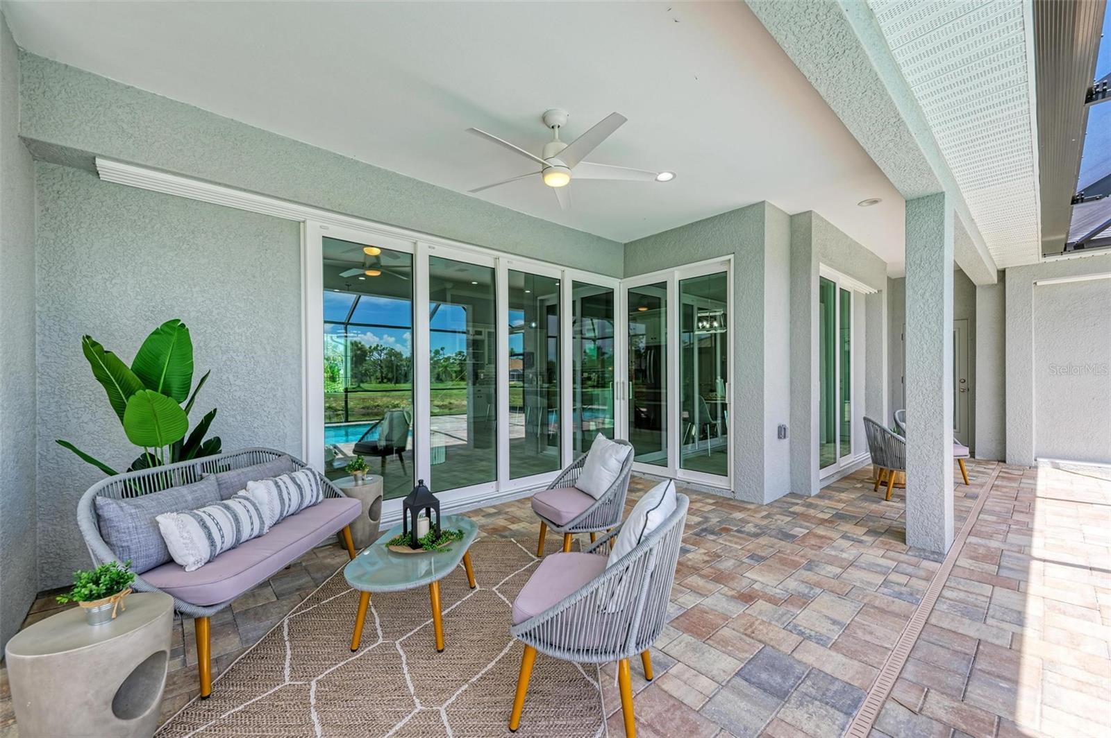 ROTONDA WEST LONG MEADOW - Residential
