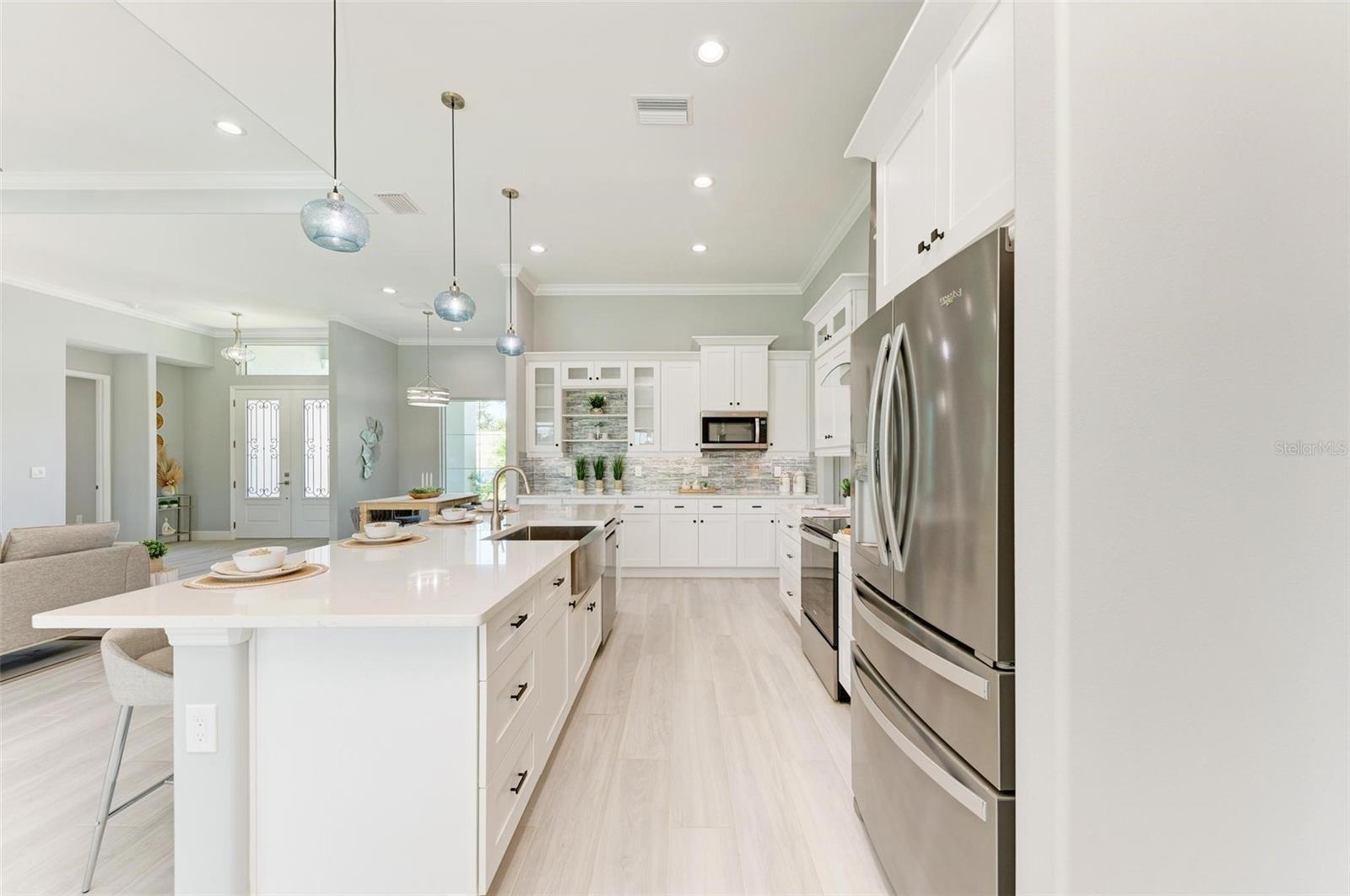 ROTONDA WEST LONG MEADOW - Residential