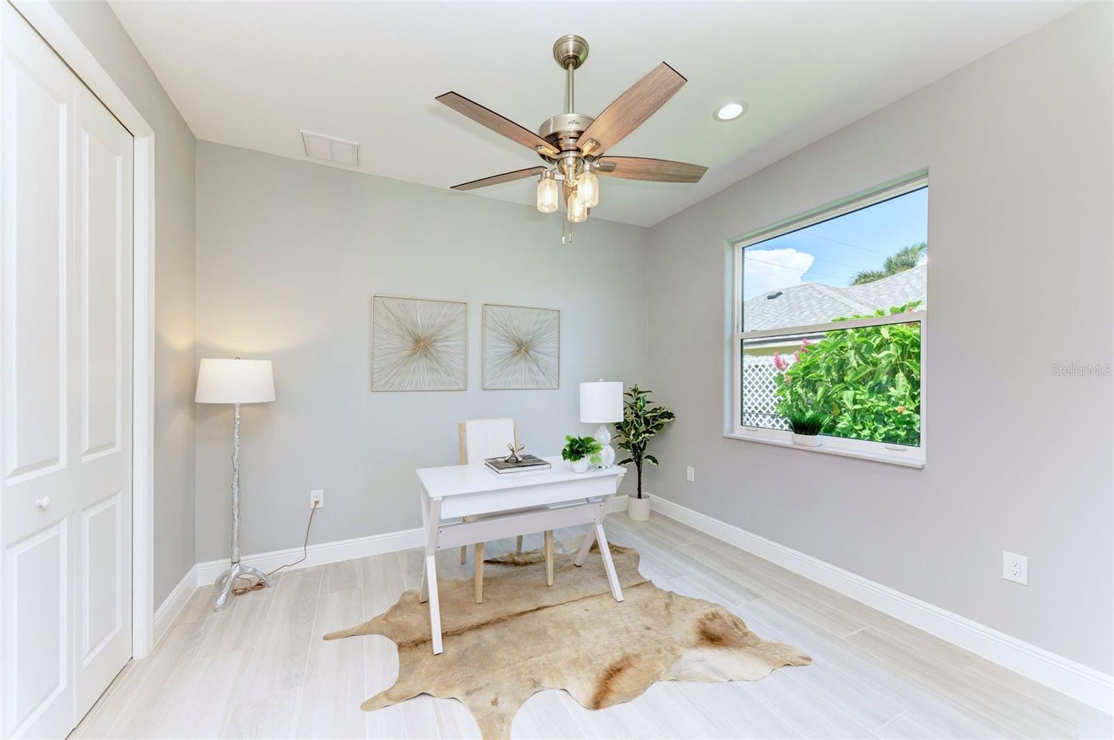 ROTONDA WEST LONG MEADOW - Residential