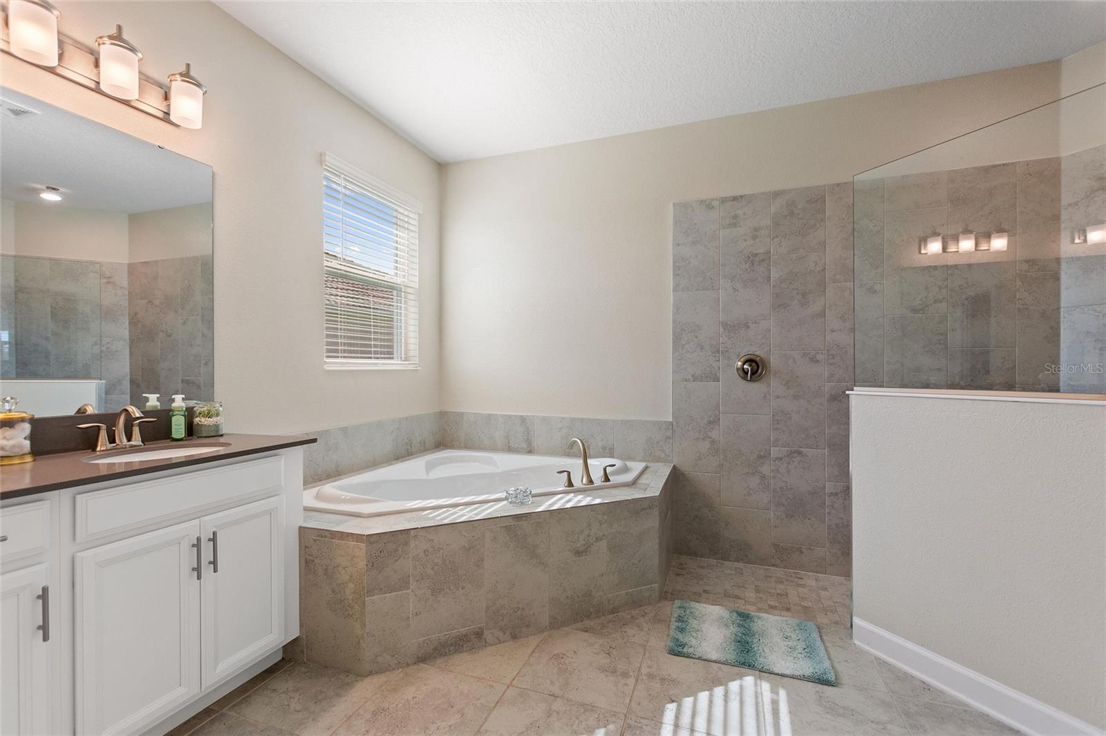 STONEYBROOK SOUTH NORTH PCL-PH - Residential