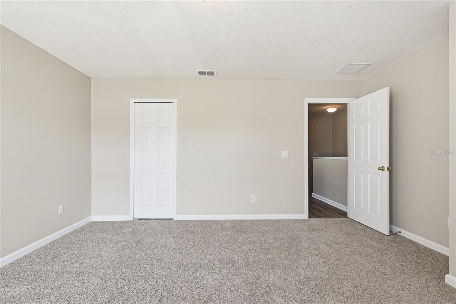 TIMBER POINTE PH 02 - Residential