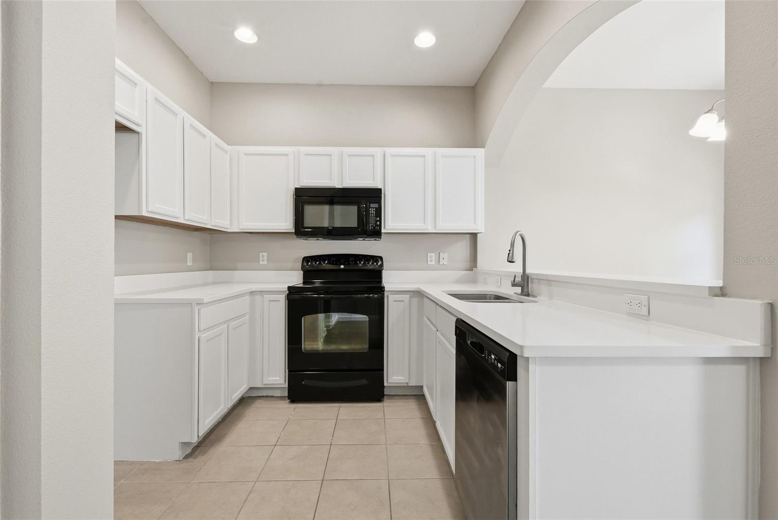 TIMBER POINTE PH 02 - Residential