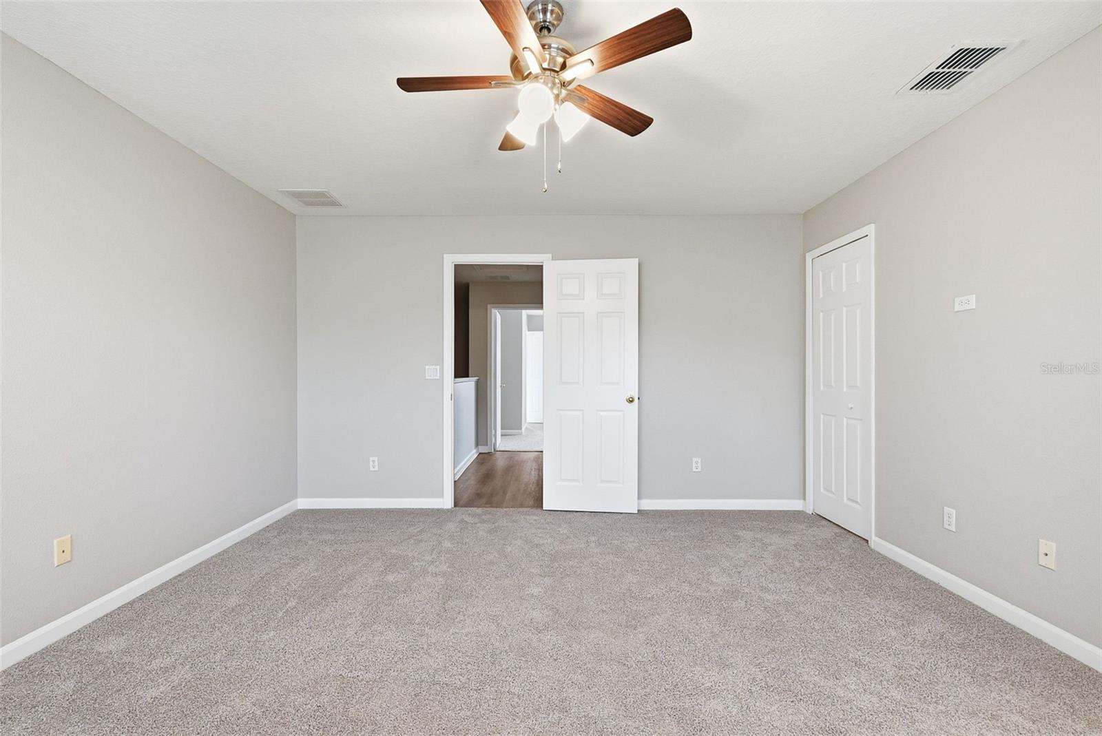 TIMBER POINTE PH 02 - Residential