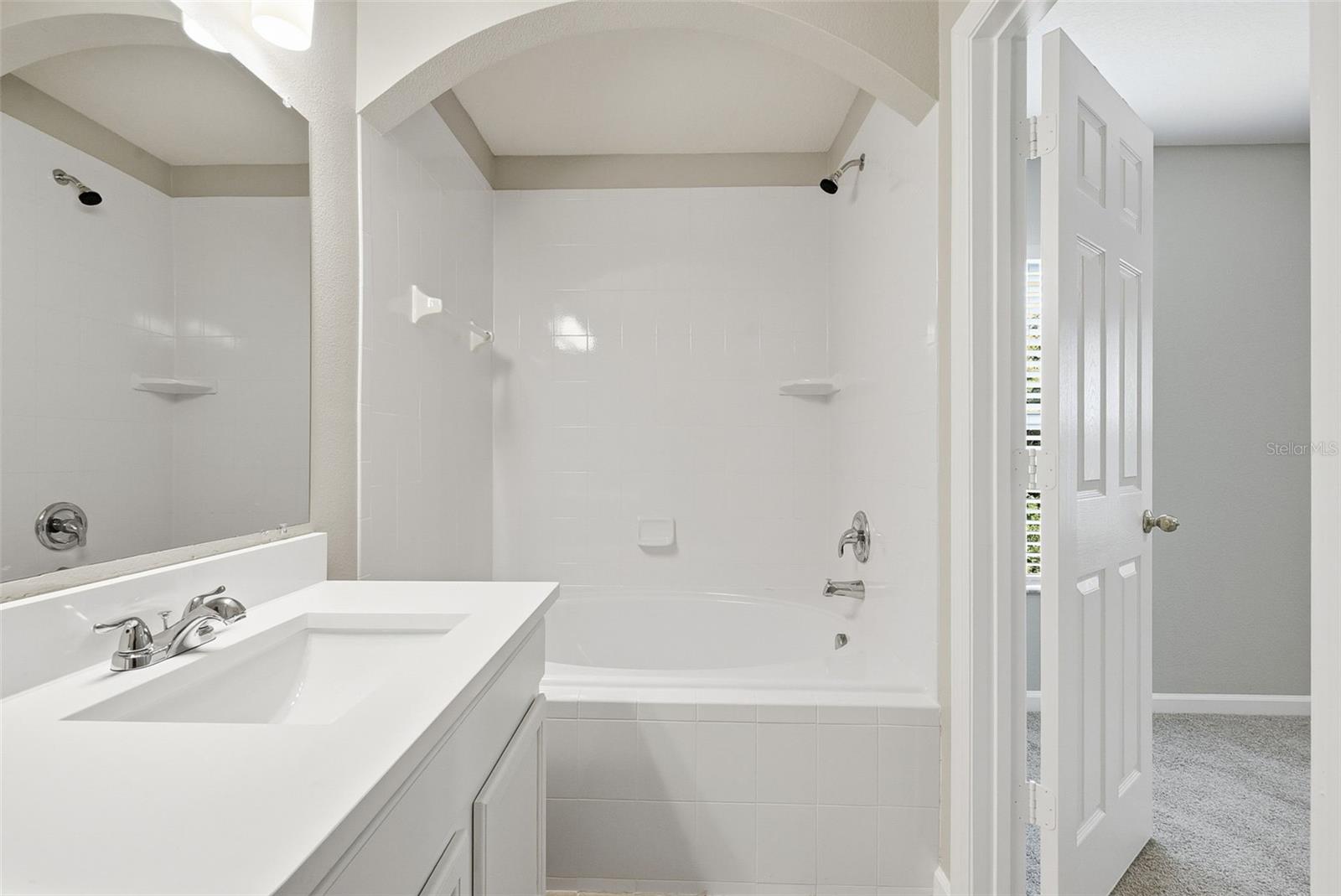 TIMBER POINTE PH 02 - Residential