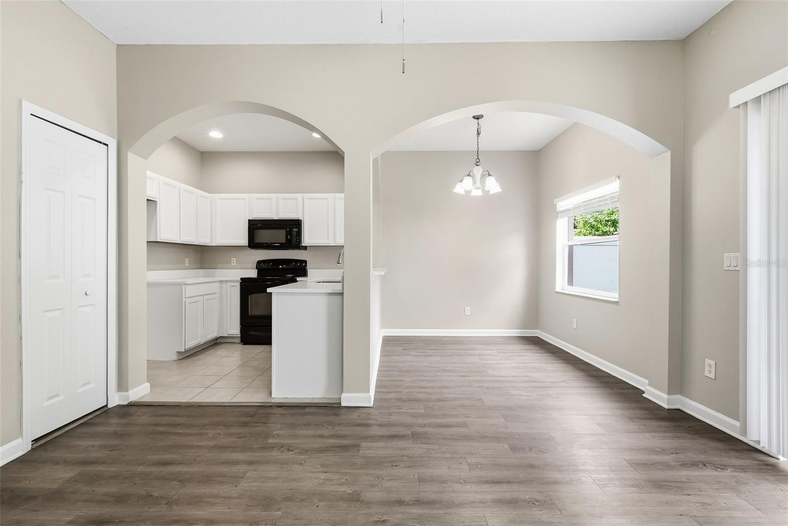 TIMBER POINTE PH 02 - Residential