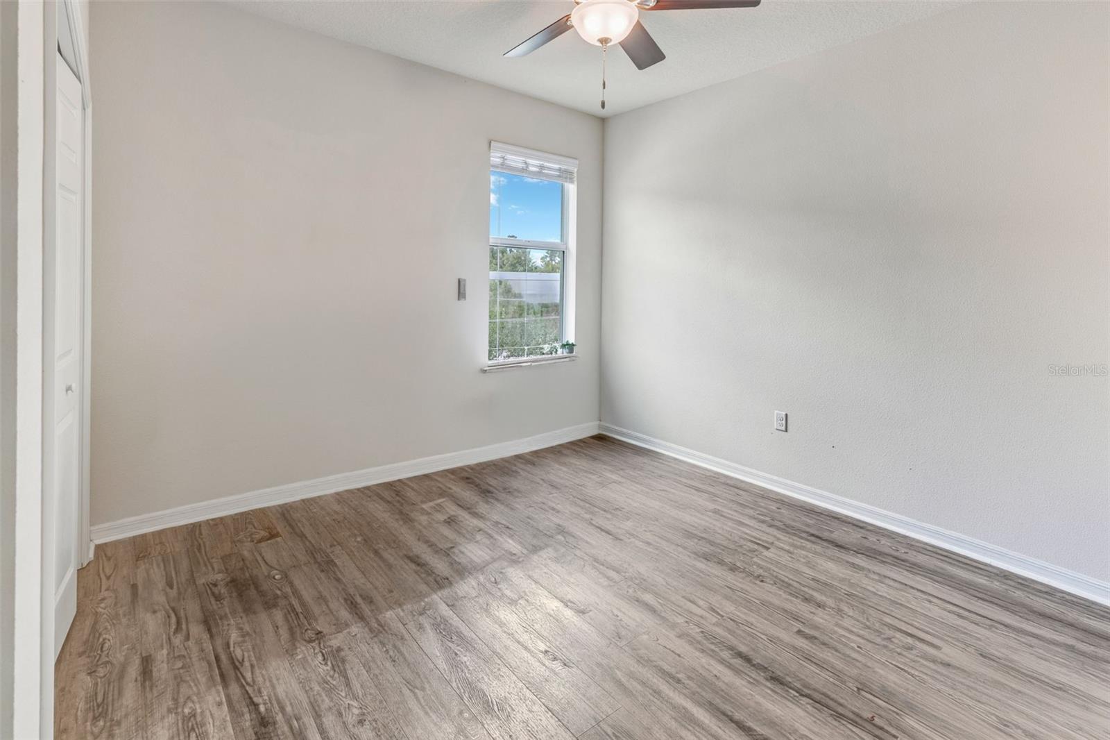 WALDEN POINTE - Residential