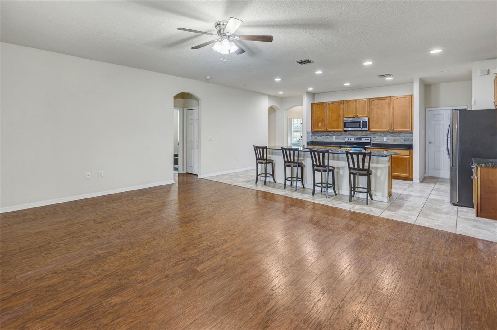 WALDEN POINTE - Residential