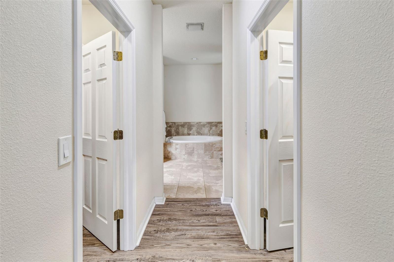 WALDEN POINTE - Residential