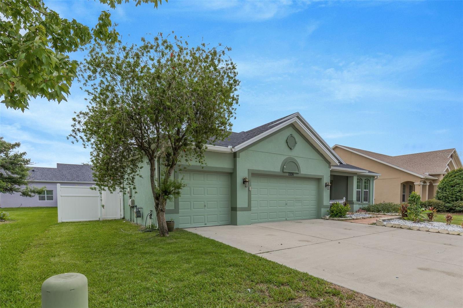 WALDEN POINTE - Residential