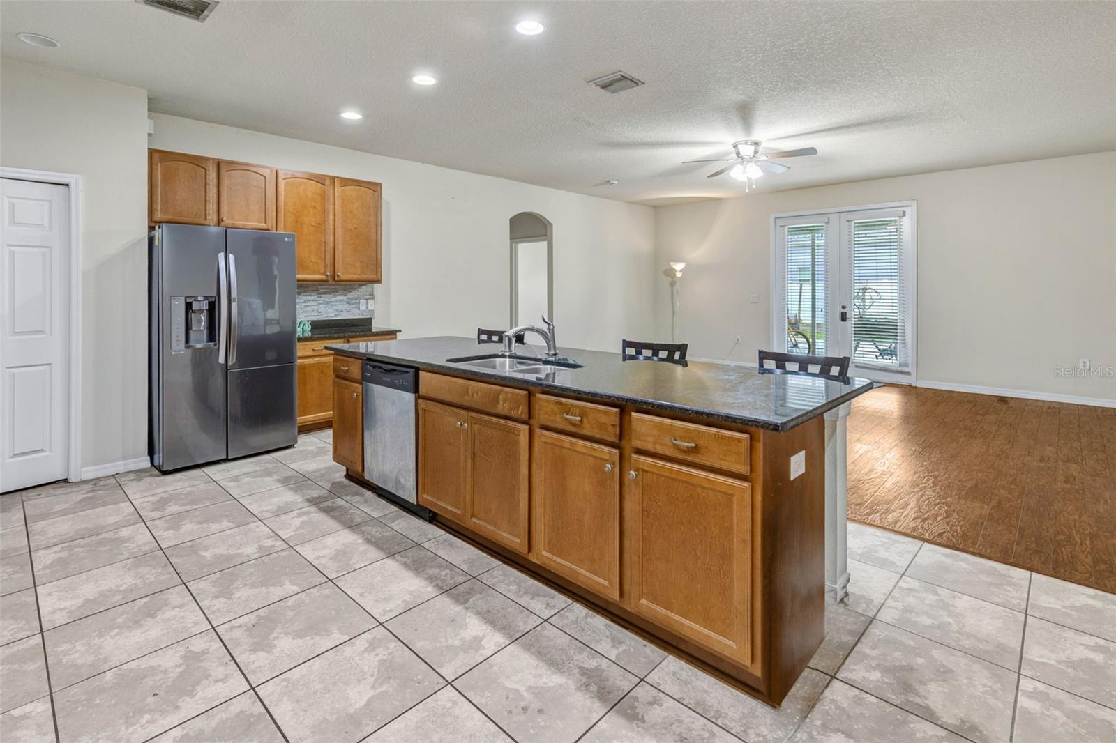 WALDEN POINTE - Residential