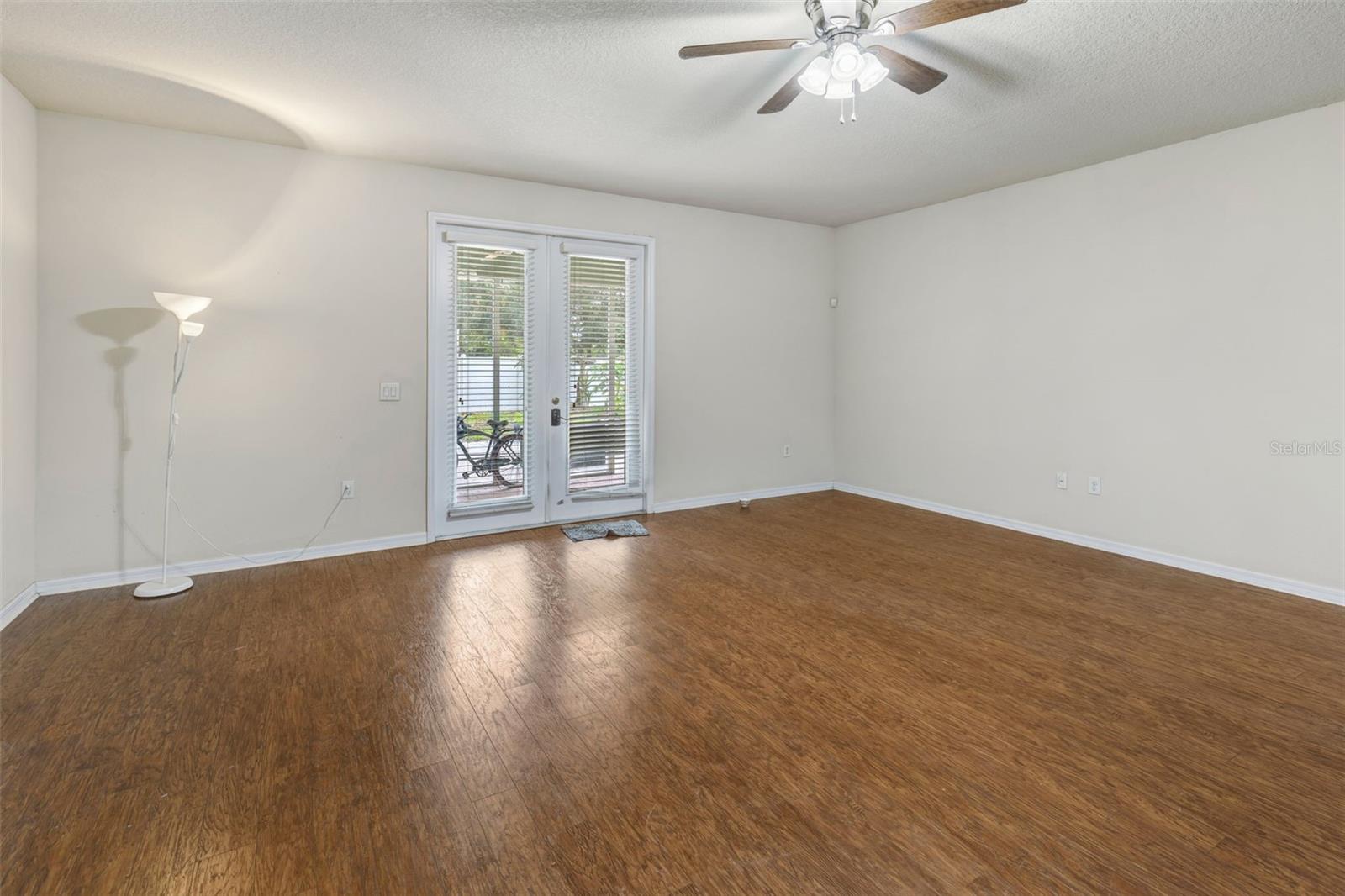 WALDEN POINTE - Residential