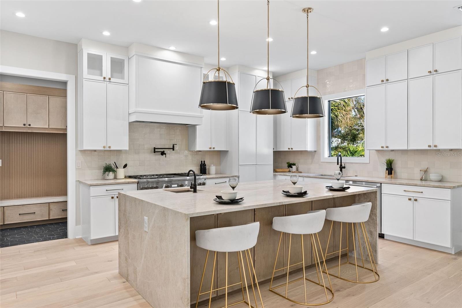 SILVAN SUB - Residential