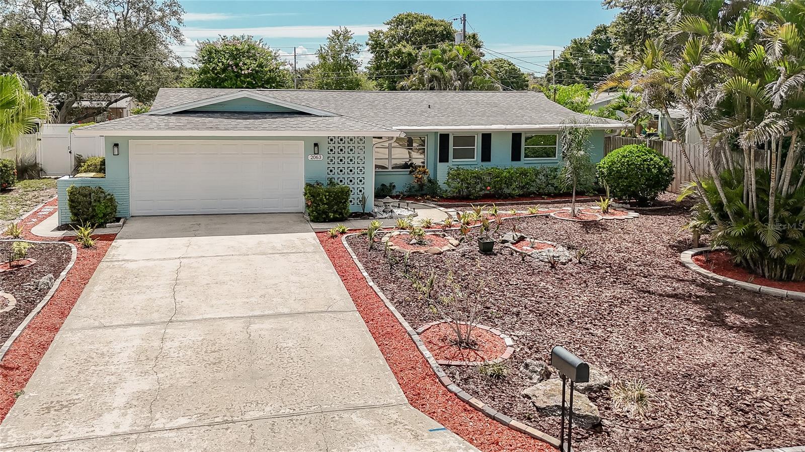 WINDSOR PARK - Residential