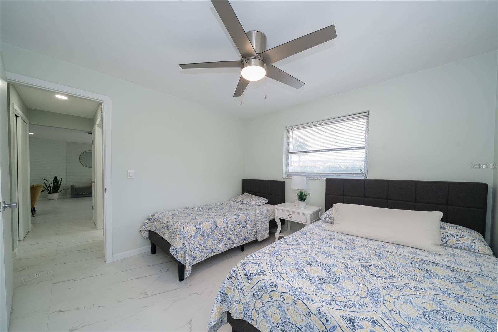 WINDSOR PARK - Residential