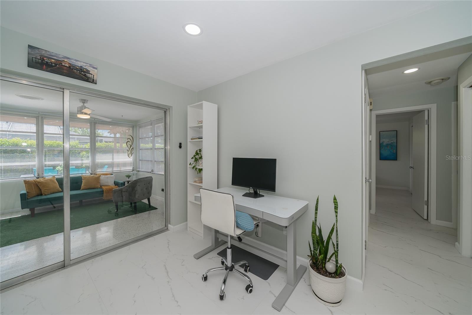 WINDSOR PARK - Residential