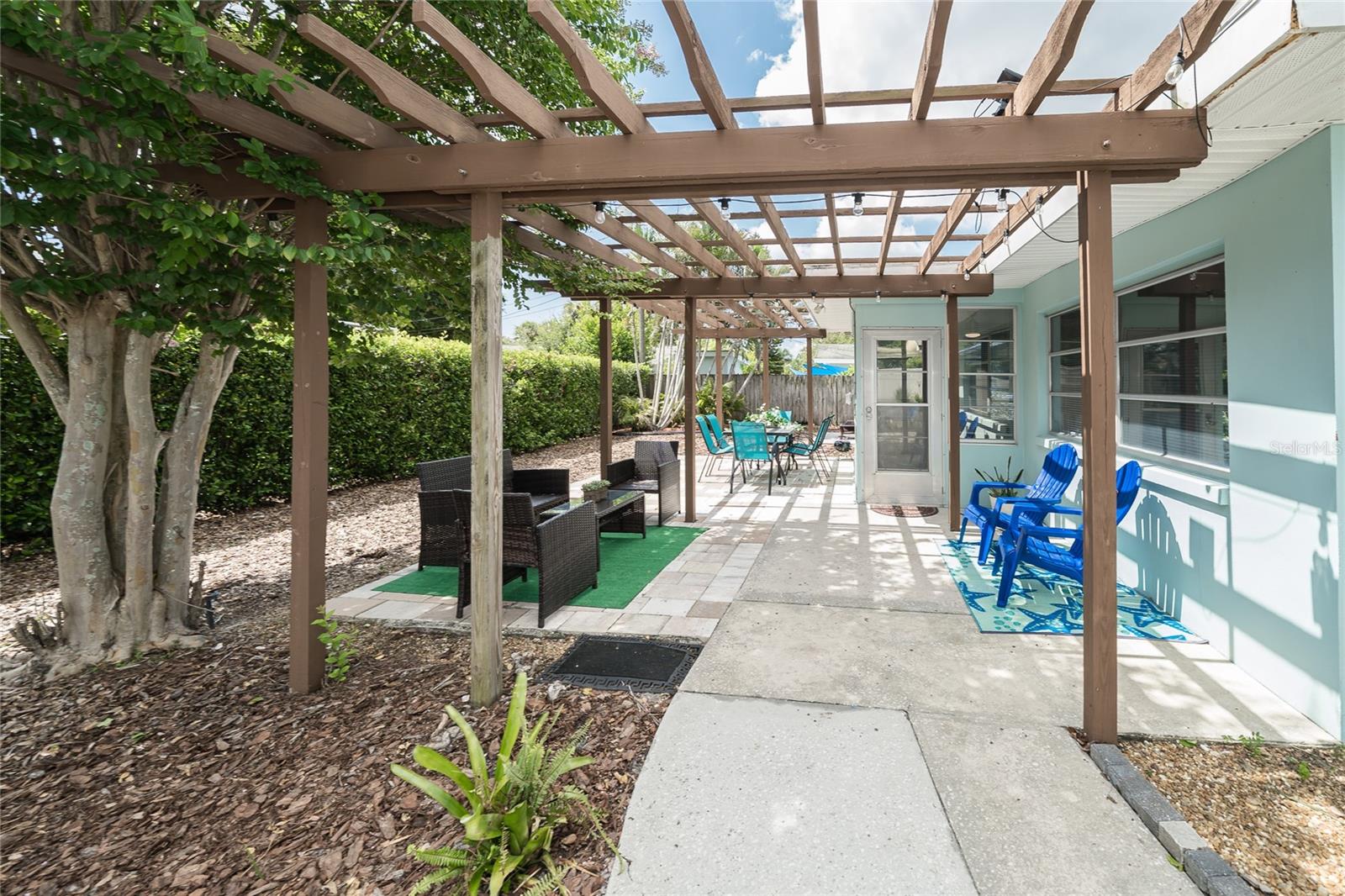 WINDSOR PARK - Residential