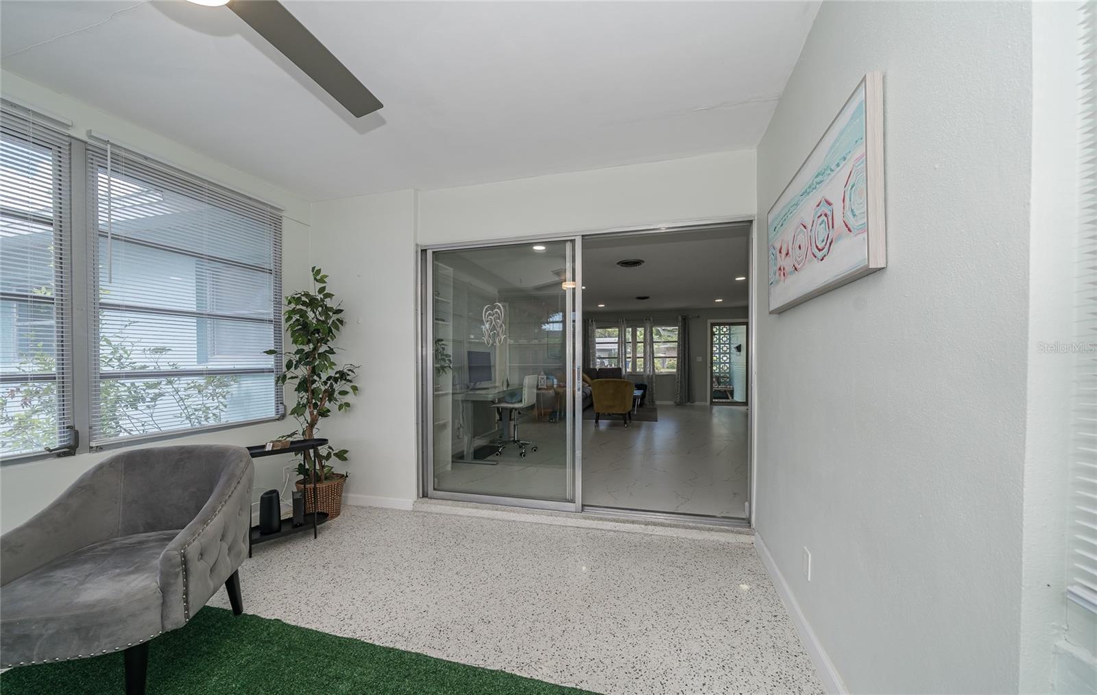 WINDSOR PARK - Residential