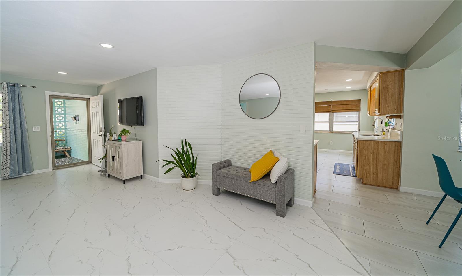 WINDSOR PARK - Residential
