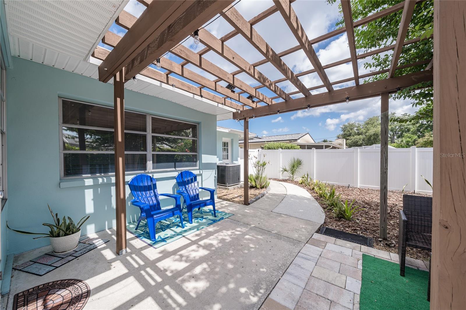 WINDSOR PARK - Residential