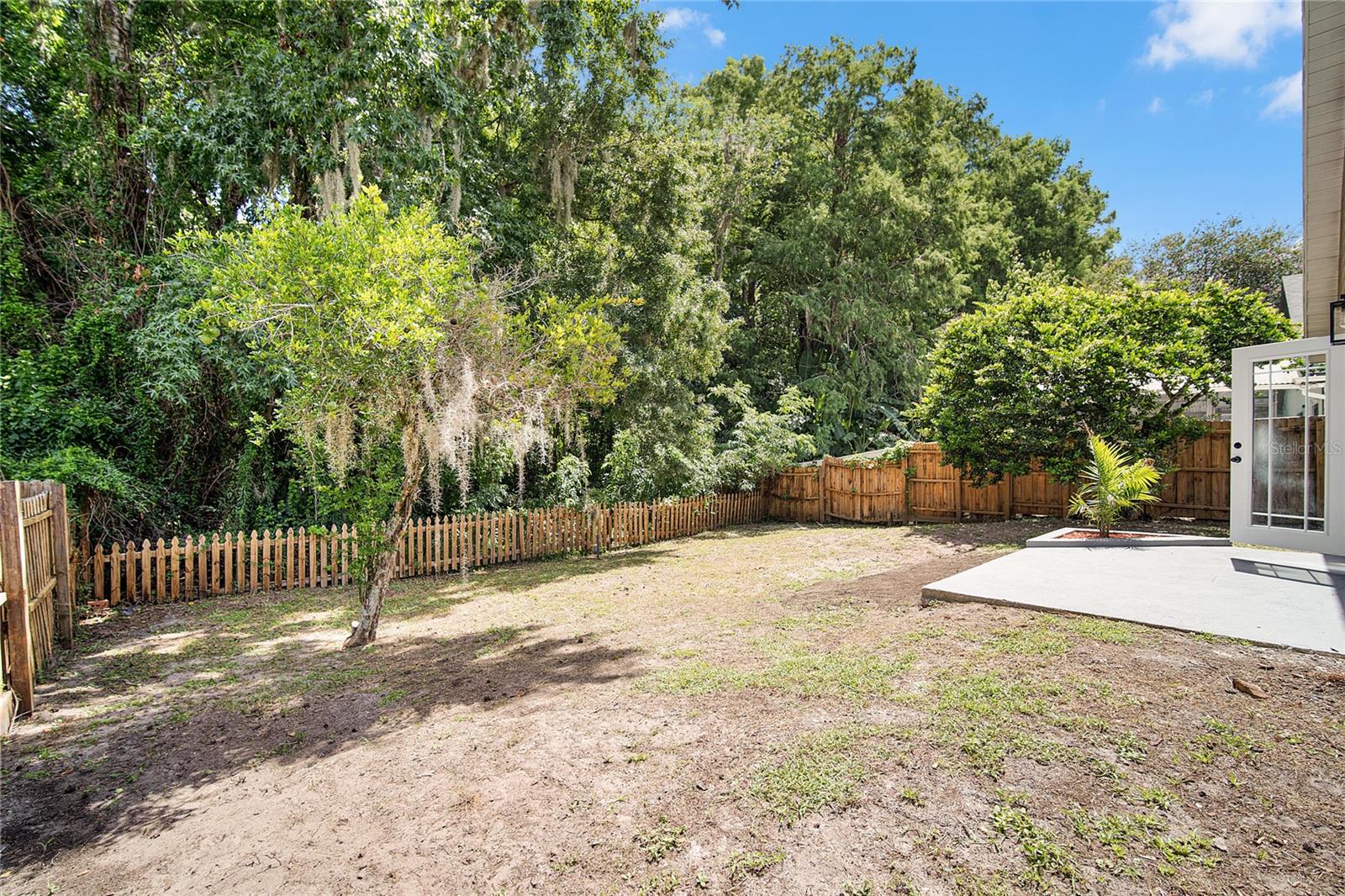 WINDING CREEK - Residential
