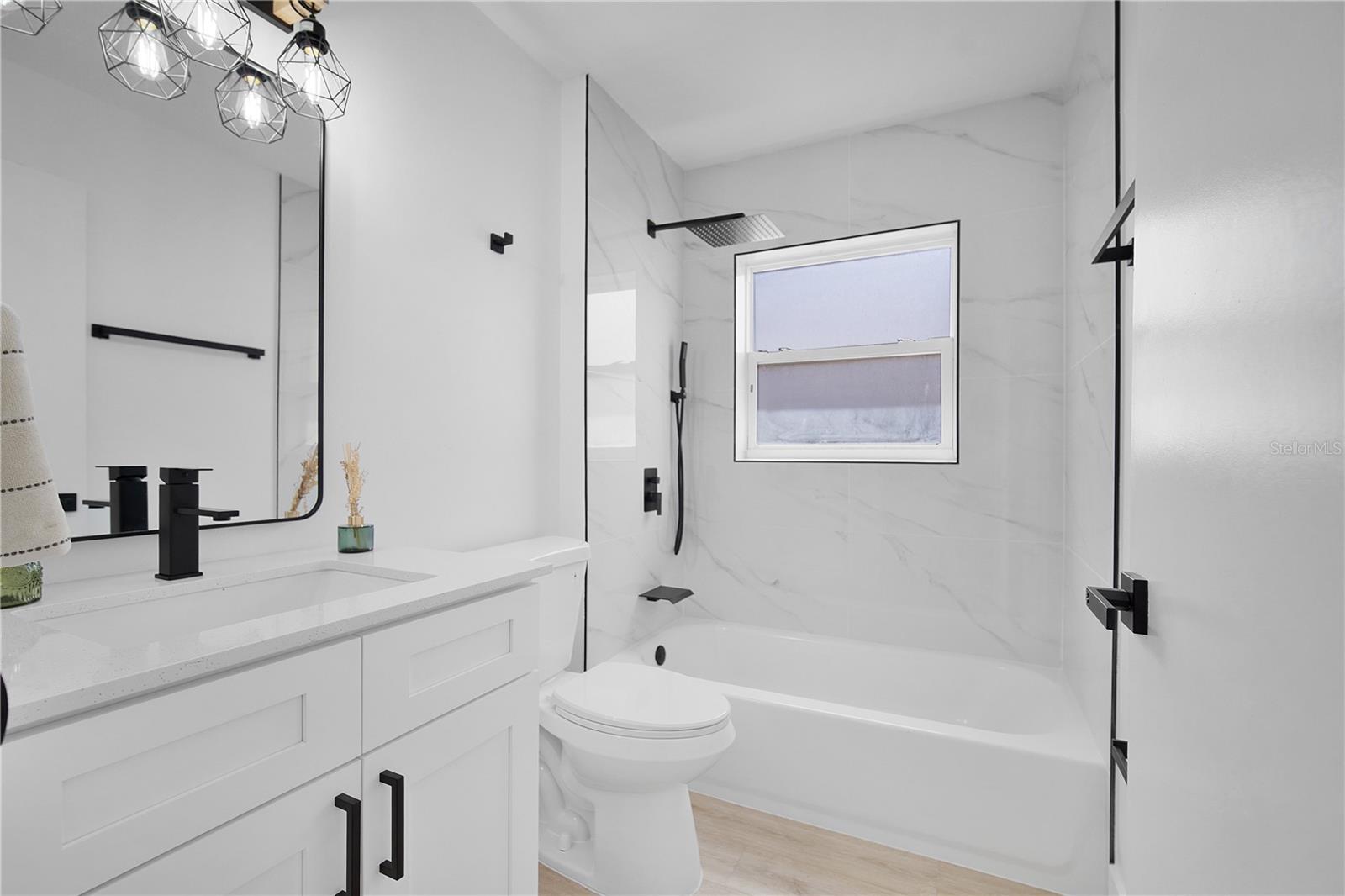 WINDING CREEK - Residential