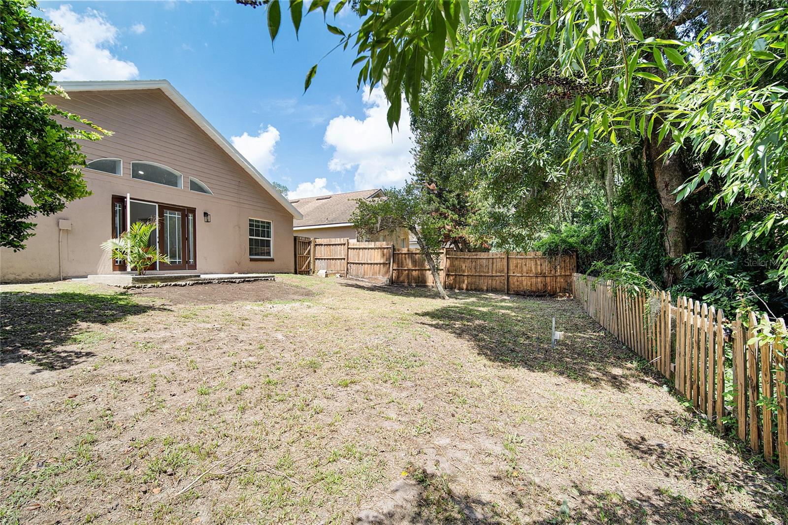 WINDING CREEK - Residential