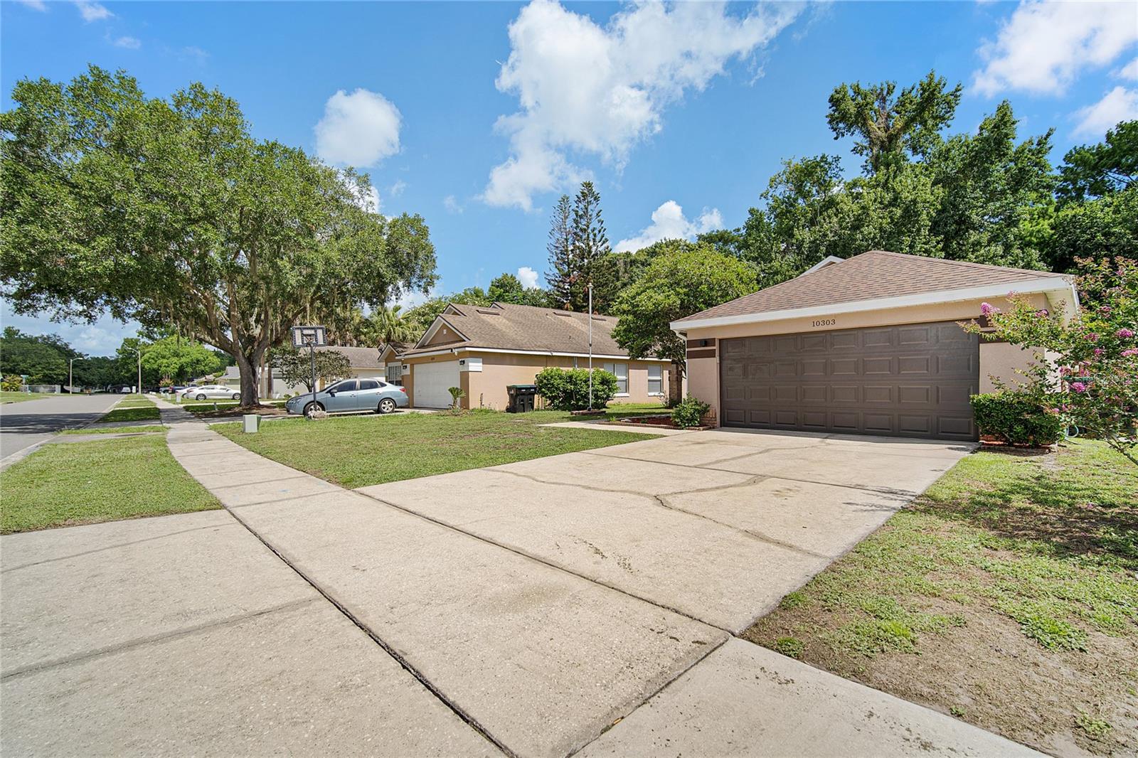 WINDING CREEK - Residential
